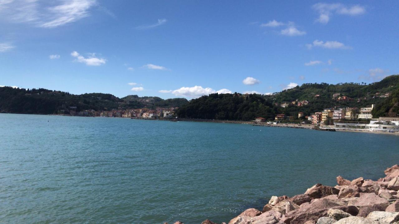 La Casa Fra Gli Ulivi Apartment Lerici Bagian luar foto